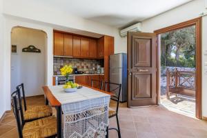 Naiades - Serene Getaway near Skopelos Town