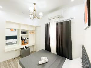 Roninas Sipocot Hotel