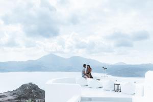 Eight Infinity Suites -- Two-level Residence --