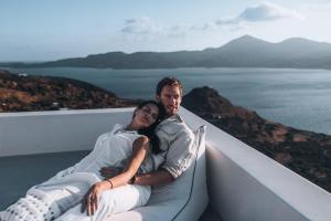 Eight Infinity Suites -- Two-level Residence --