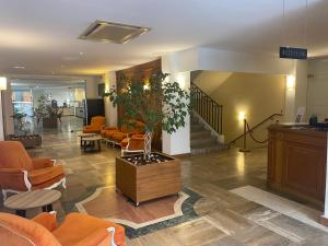 Hotels Grand Hotel De Calvi : photos des chambres