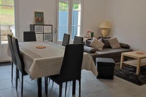 Appartements Maison 6 personnes spacieuse proche Asterix : photos des chambres