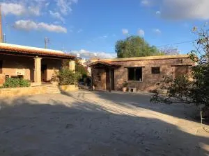 Zivla’s Stone House - Trimithousa