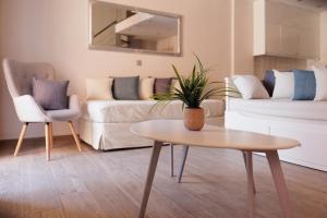 Corfu Town Luxury Studios -A