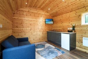 The Lodge at The Outside Inn