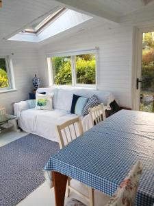 Quaint secluded Cottage close to beautiful Kinvara