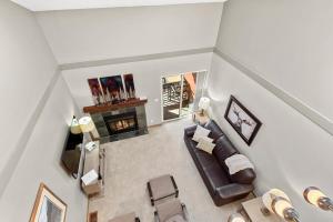 Mountain View Getaway by Great Western Lodging