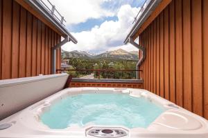 Park Avenue Lofts 304 by Great Western Lodging