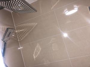 Entire 2 bed 1 bath apartment Birmingham city centre UK