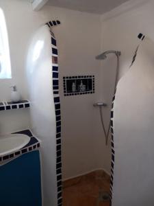 B&B / Chambres d'hotes Le jardin de l-Eveil : photos des chambres