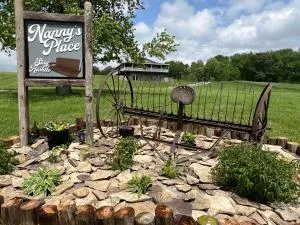 Nanny's Place-Your B&B by Wine Trail & Parks - 西法兰克福