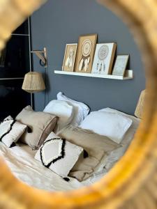 VillaSerenita Piscine chauffee Jacuzzi Petanque Ping pong Baby Foot : photos des chambres