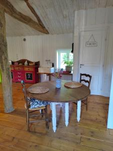 Appartements GITE DE LA JANIERE : photos des chambres