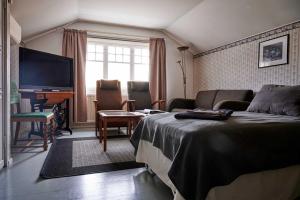 Liekorannan Majatalo- kodinomaista majoitusta rautatieasemaa vastapäätä