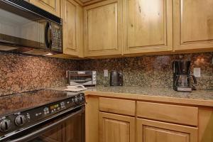 Riverbend Lodge 216 by Great Western Lodging