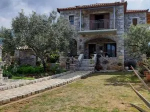 Stone House in Prosilio, Kardamyli - Kámbos