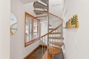 Riverbend Lodge 217 by Great Western Lodging