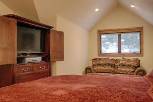 Riverbend Lodge 217 by Great Western Lodging