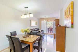 Brisas Almerimar R&R