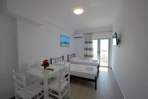 Eduard Lagji Apartament