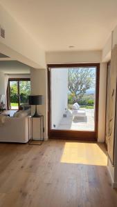 Villas Magnifique Villa Moderne Avec Piscine : photos des chambres