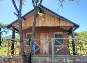 Emayian sekenani camp