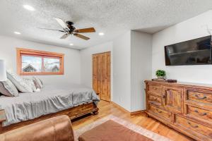 Sawmill Creek Condo 314 by Great Western Lodging