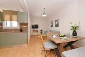 Cyclamen Apartments - 波西多尼亚