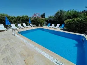 VİLLA FERHAT TATİL EVLERİ - Geredeli