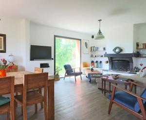 La campagne a la mer sur la cote bleue