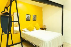 Casa Don José: GIRASOLES Suite