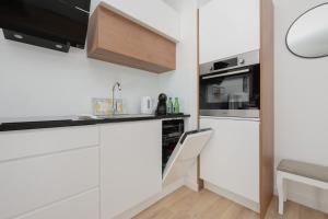 Sarmacka 25 studio 1 close to Medicover and Paley