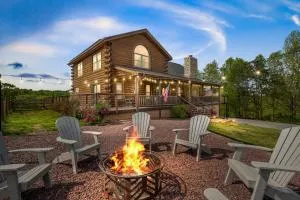 Hot Tub - Pool Table - Fire Pit - Game Room - Fast Wi-Fi - Pets OK - Mount Jackson