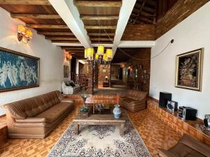 Increíble casa campestre con piscina y jacuzzi