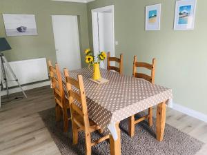 Modern 2 bedroom accommodation on 1 ground floor level