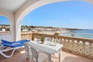 Apartamento frente a la playa con vistas perfectas al mar - Biniancolla
