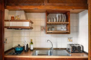 Tulia Guesthouse & Coworking