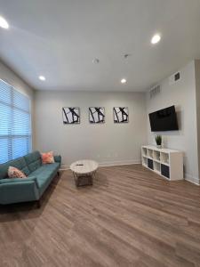 Cozy 1bedrm1bedair mattress