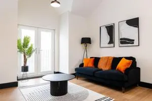The Berriman Collection Stylish Apartment Sleeps 3 - Llanishen