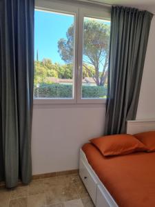 Appartements STUDIO TOUTE EQUIPE : photos des chambres