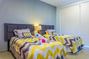 Lunada Condo by BVR