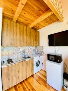 Dolly - Waterfront Villa no 154L