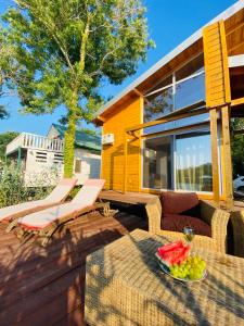 Dolly - Waterfront Villa no 154L