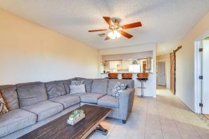 Walk to Golf and Beach Queens Bay Resort Condo