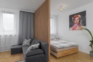 Reymonta 23 B - 5 min Metro - 15 min Centrum - 10 min CMKP - Wawrzyszew