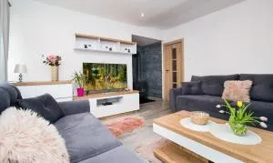 Arkadia Kadyny - 卡迪尼