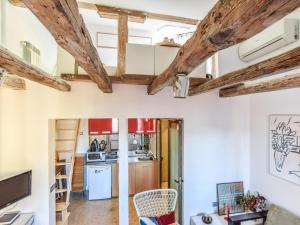 apartamento con doble altura en lavapies ALQUILER TEMPORAL