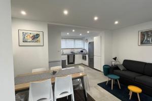 Nice little house for 6 people near the river Canche