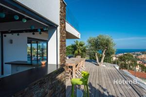Maisons de vacances Villa Blanca 5 Sea View and Mountain : photos des chambres