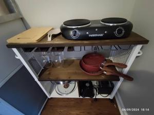 Zen Haven 5- Close to Downtown Indy- Queen Bed